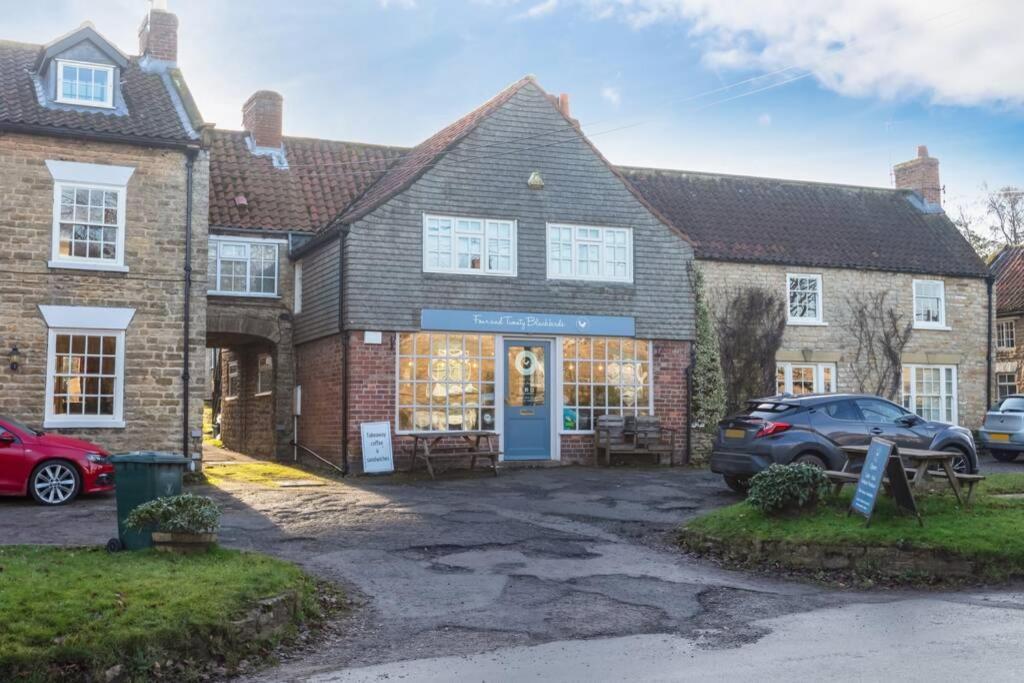 Dene Cottage, Welburn المظهر الخارجي الصورة